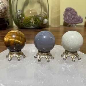 Mixed mini sphere bundle